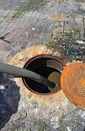 https://blockeddrainsbeckenham.com.au/uploads/2025/07/blocked-drains-50219.jpg